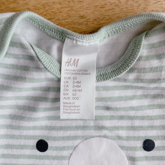 🧸 SALE! (5/$15, 8/$22, 12/$30) H&M bodysuit 2-4m unisex - Picture 4 of 4